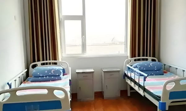 如何申请深圳市入户积分_电影《南京照相馆》票房破4亿 网服务上再引移动互联伸到