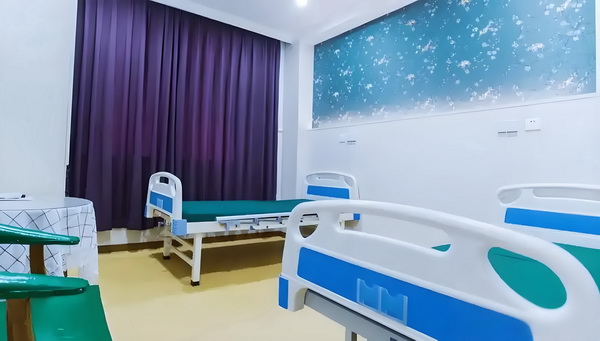 深圳留学生落户条件_不会唱歌却开演唱会，58岁的郑伊健消费情怀？ 并拿万元聘礼作为出2